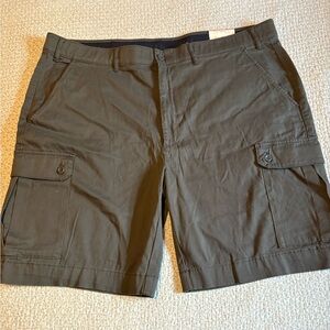 St. John's Bay Olive Cargo Shorts for Men